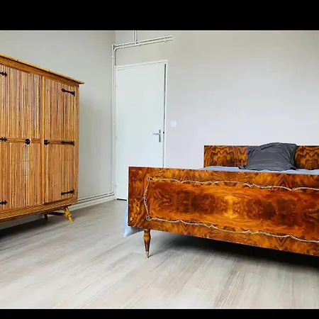 Chambre Privee Angers Exterior photo